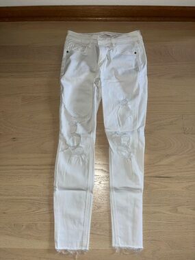 Old Navy White Ripped Skinny Jeans